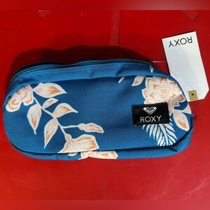 NWT Roxy pencil bag